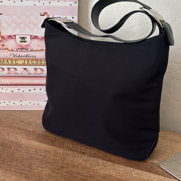 Salvatore Ferragamo Hobo